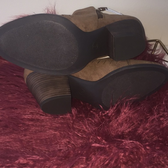 Booties - Picture 3 of 3